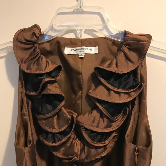 Lovely Evan Piccone dress. SZ 4 - Picture 2 of 3